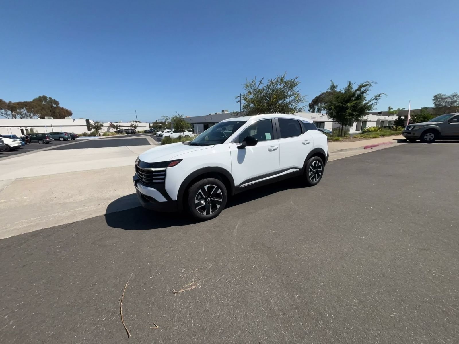 Thumbnail: 2026 Nissan Kicks - 9