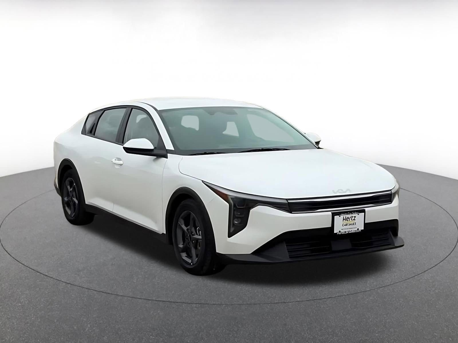 Thumbnail: 2025 Kia K4 - 3