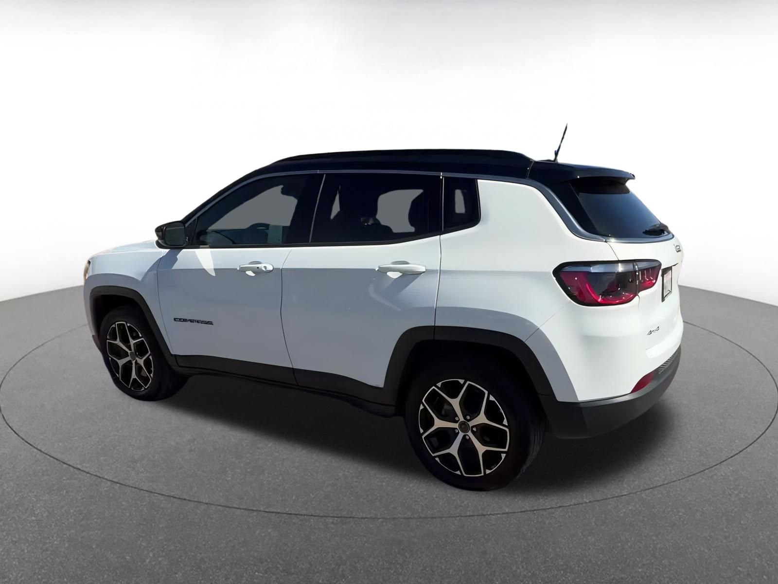 Thumbnail: 2025 Jeep Compass - 10