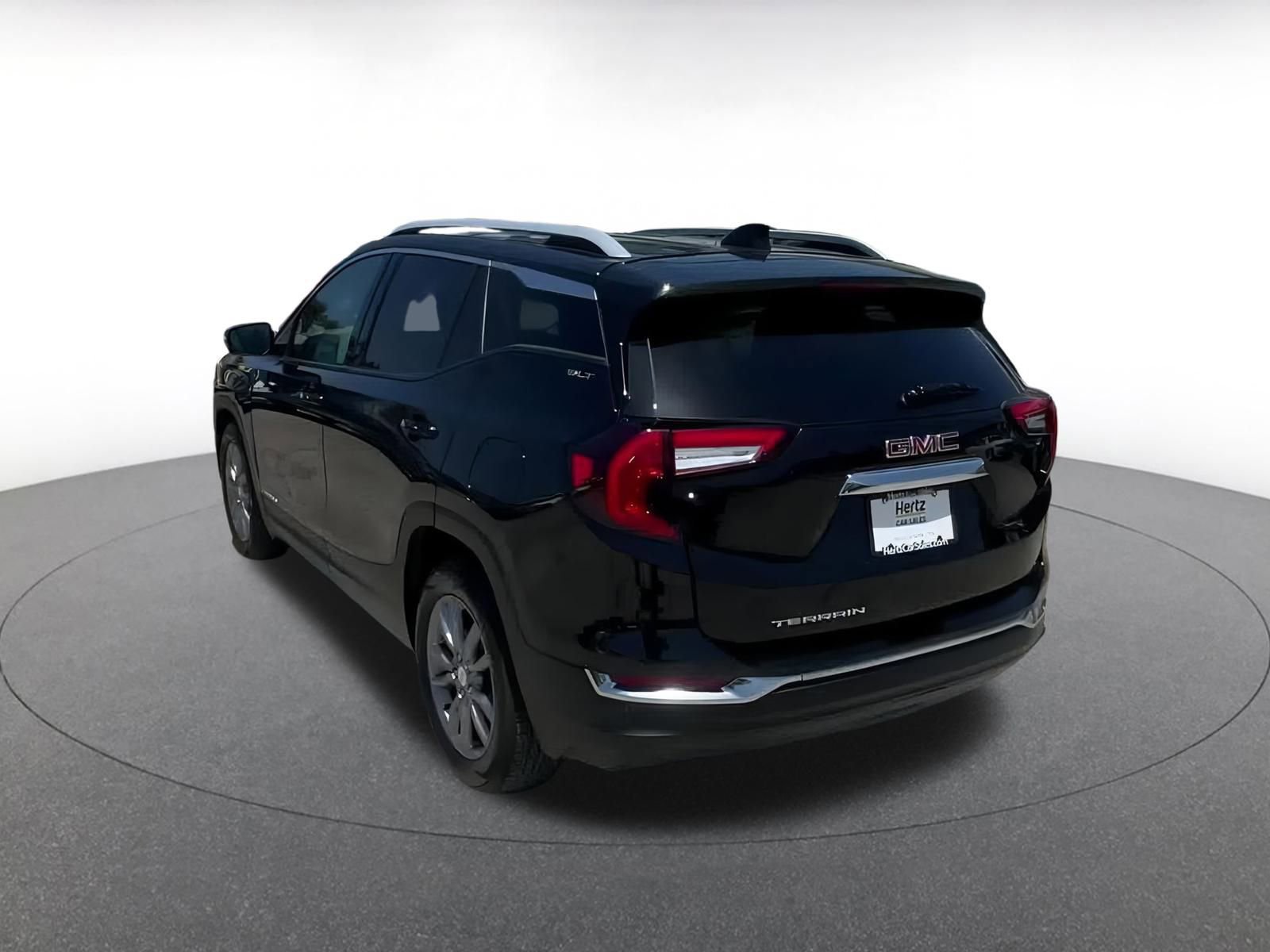 Thumbnail: 2023 GMC Terrain - 11