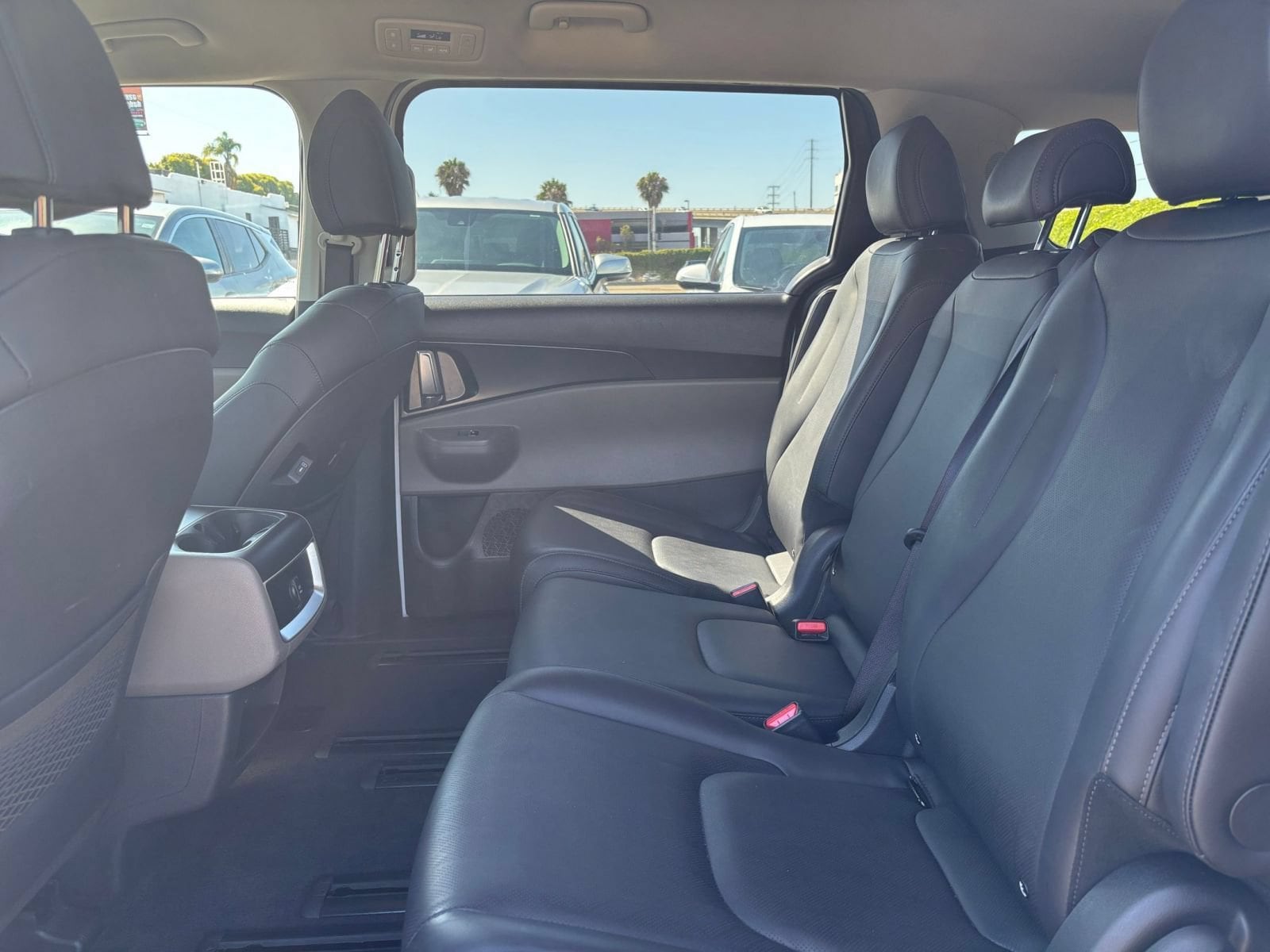 Thumbnail: 2026 Kia Carnival - 28