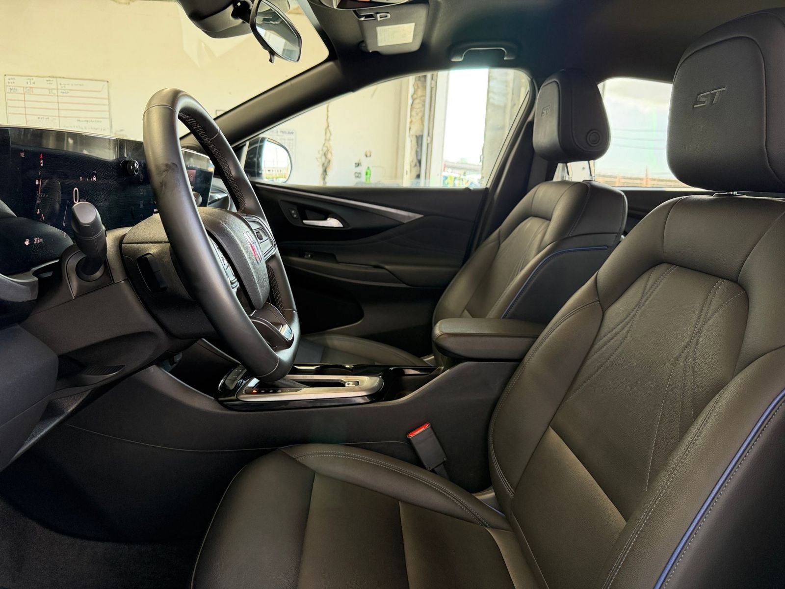 Thumbnail: 2025 Buick Envista - 24