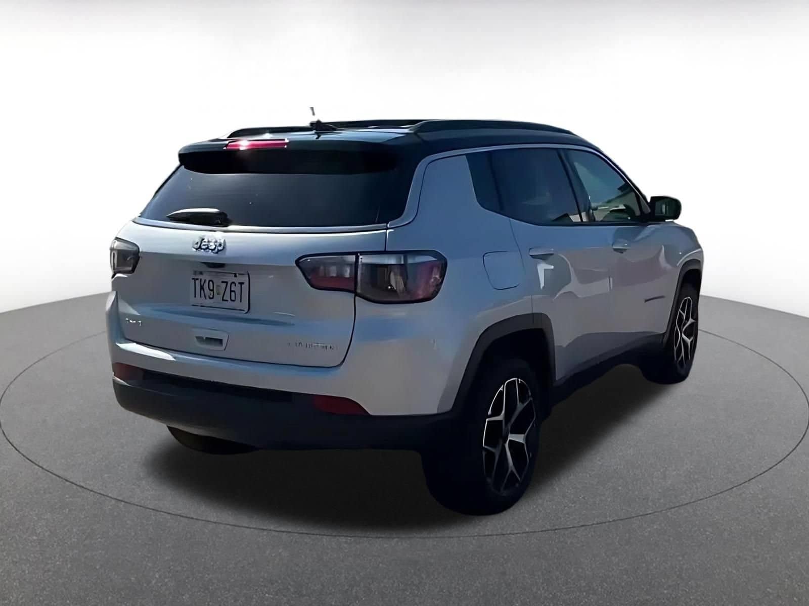 Thumbnail: 2025 Jeep Compass - 12