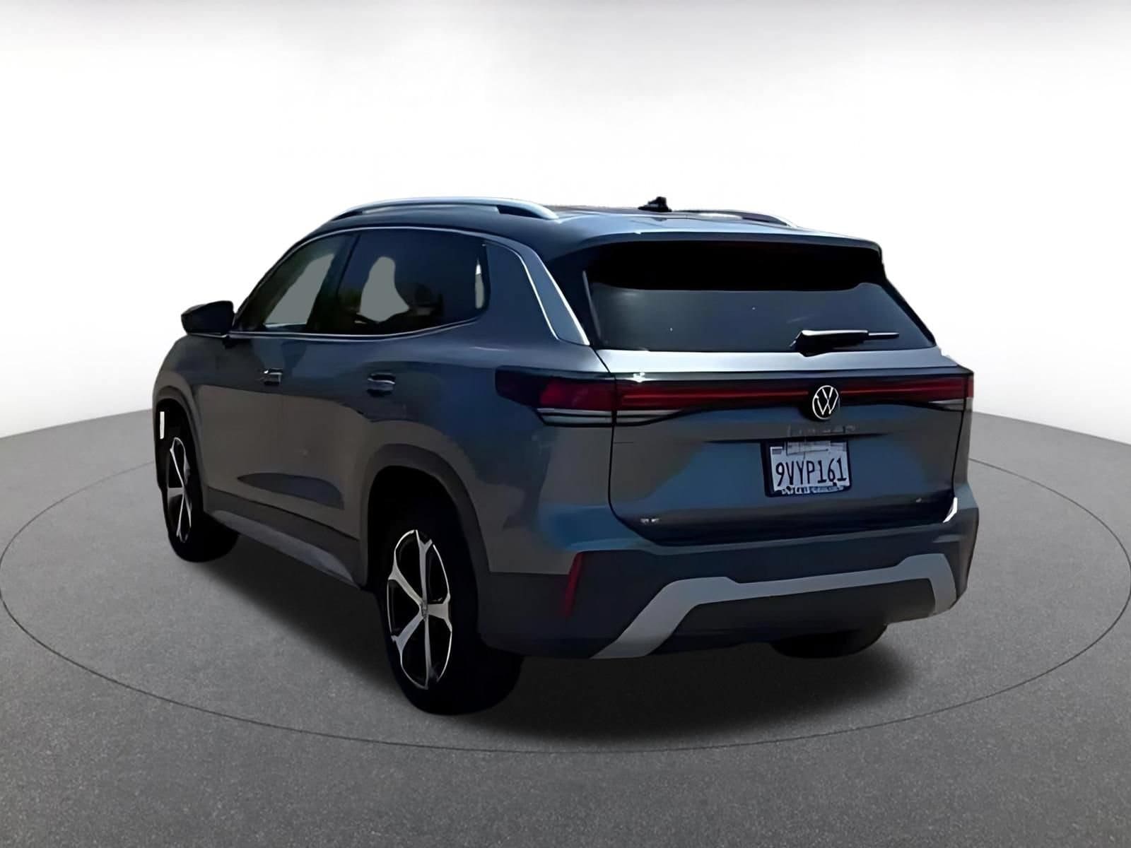 Thumbnail: 2026 Volkswagen Tiguan - 10
