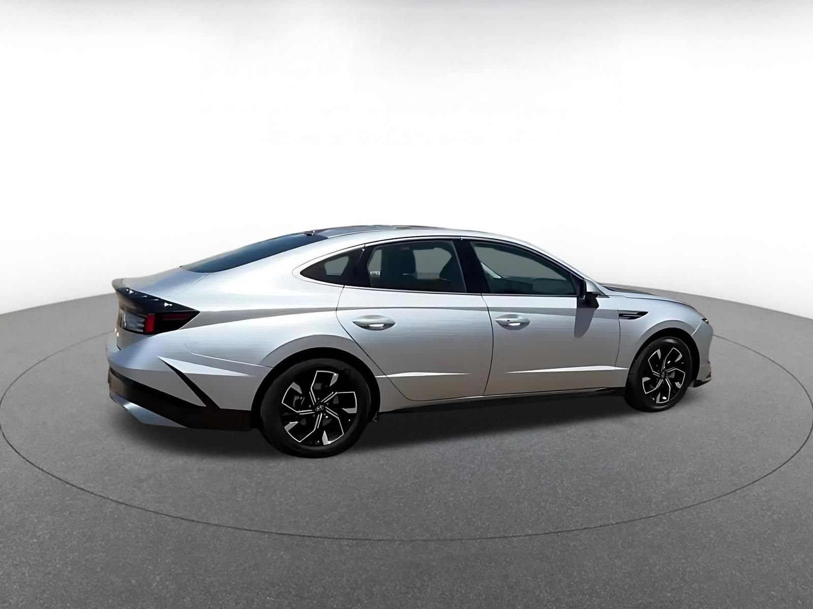 Thumbnail: 2025 Hyundai Sonata - 9