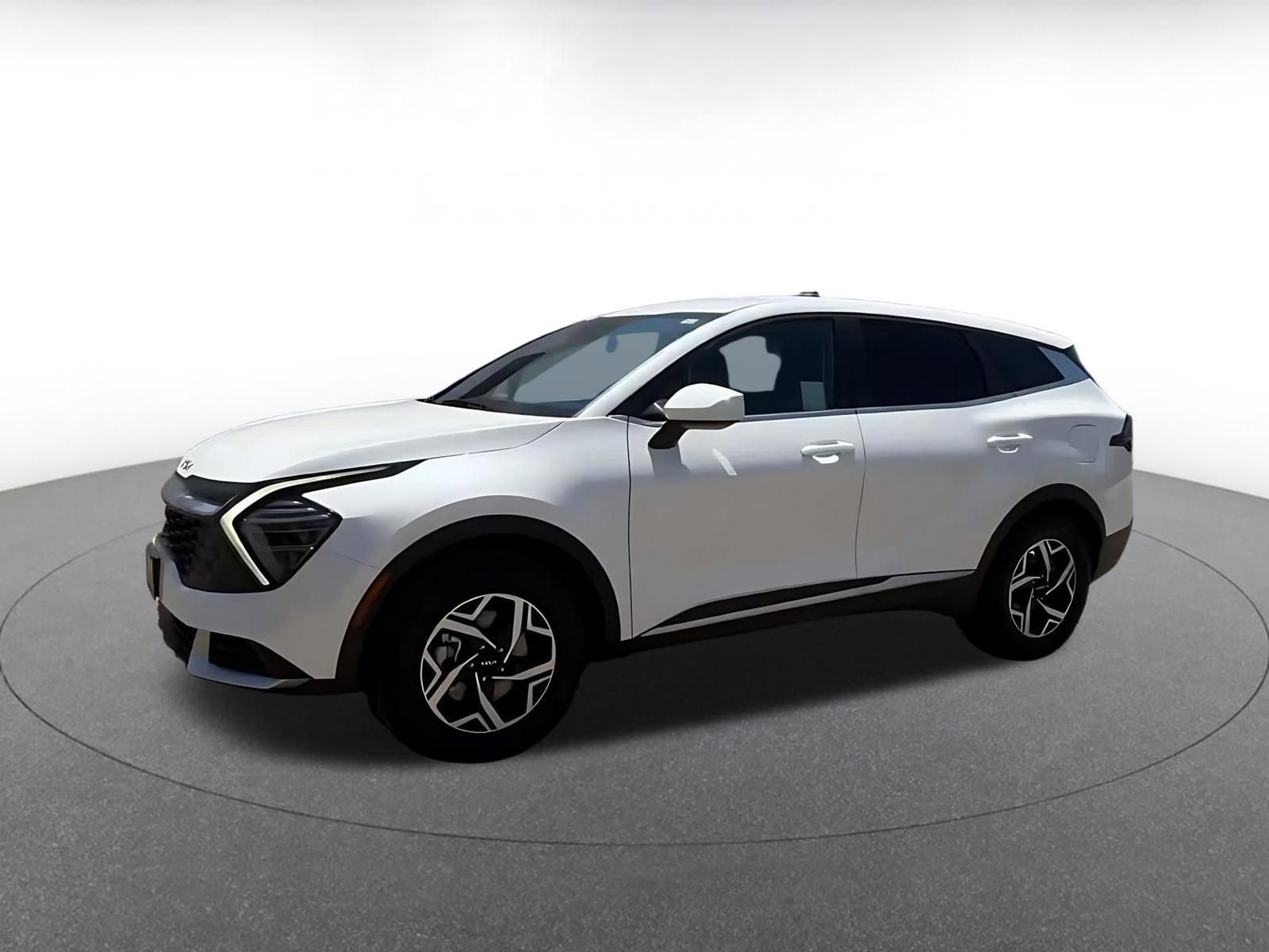 Thumbnail: 2025 Kia Sportage - 8