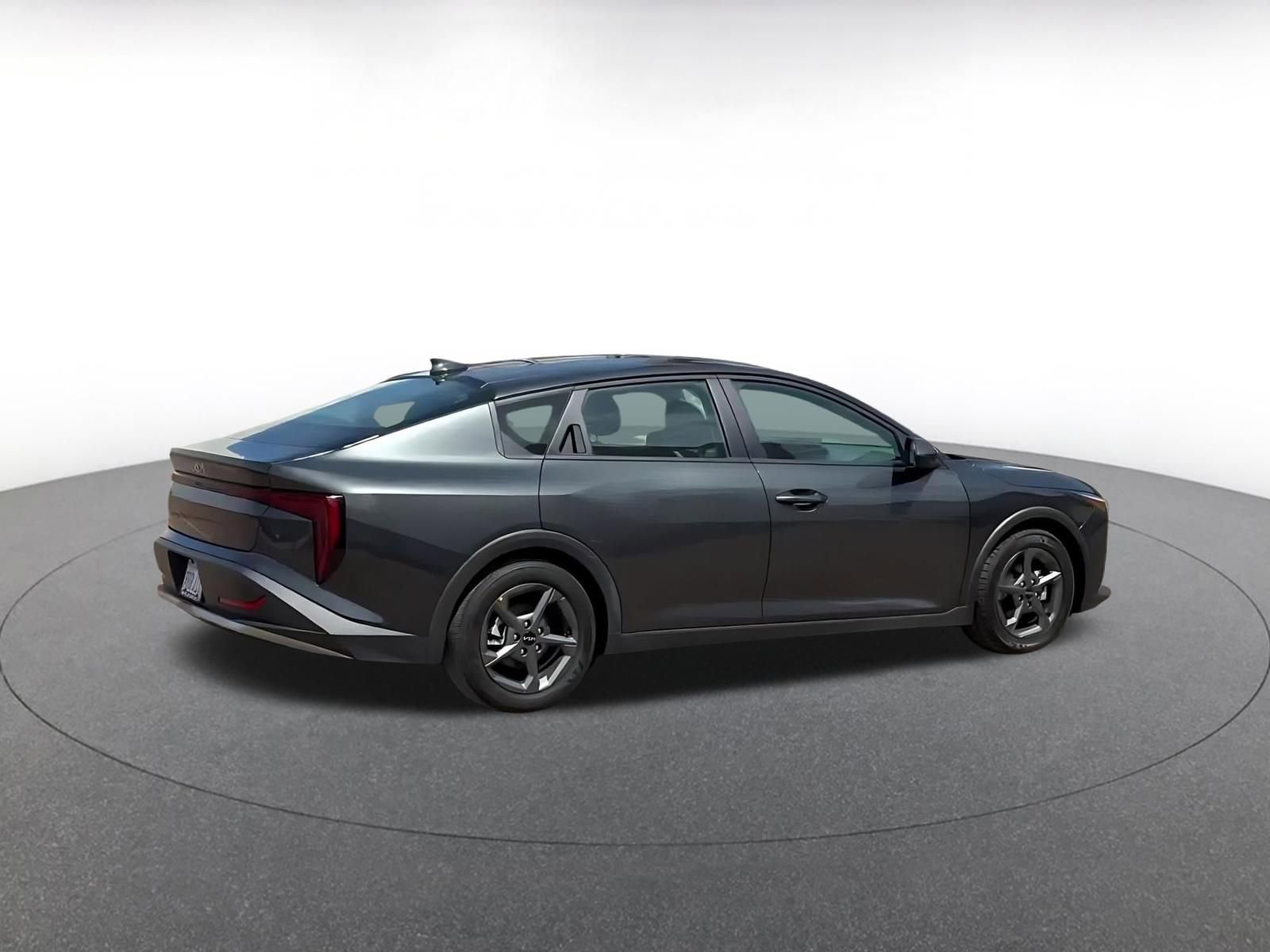 Thumbnail: 2025 Kia K4 - 15