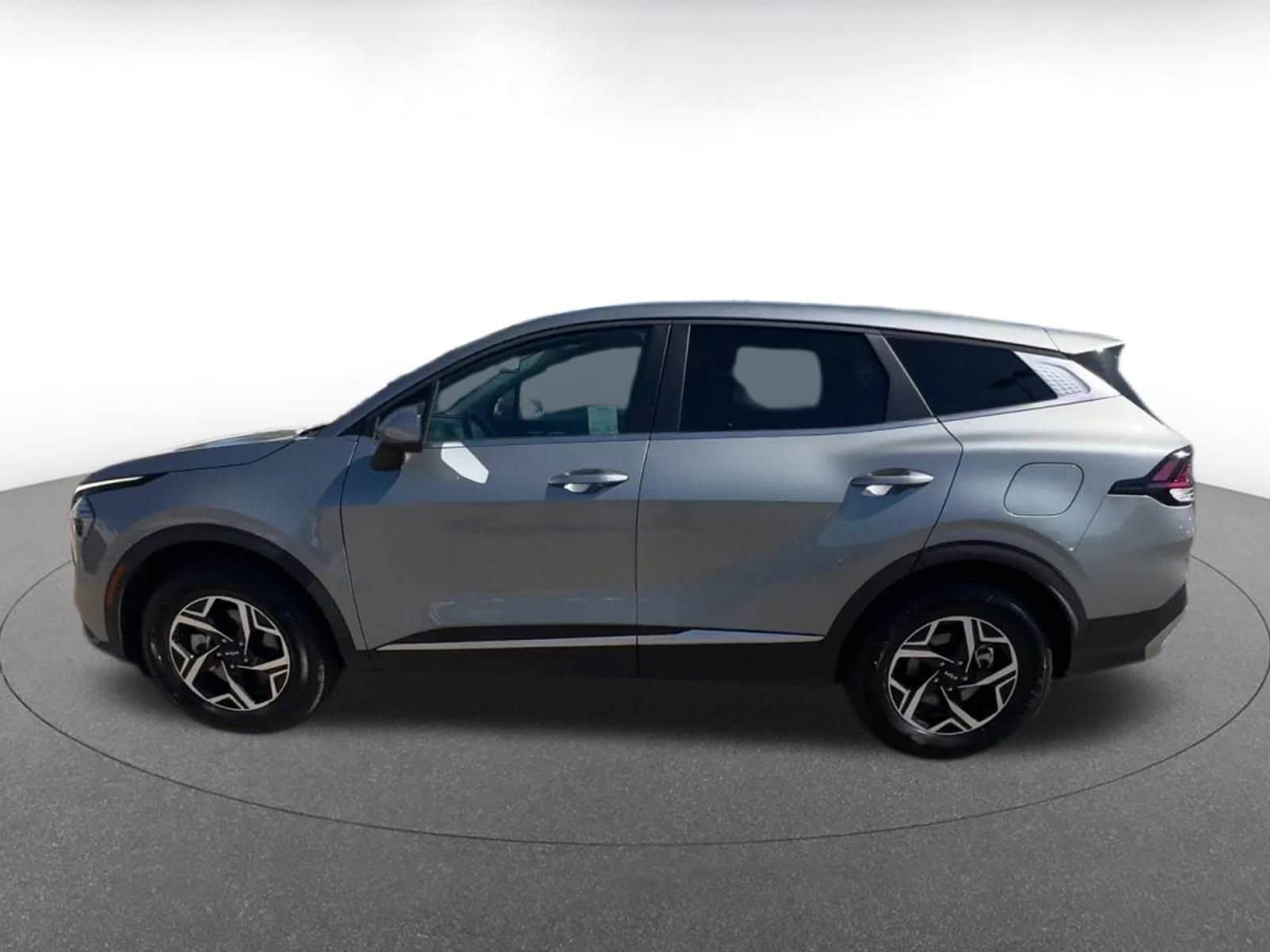 Thumbnail: 2024 Kia Sportage - 9