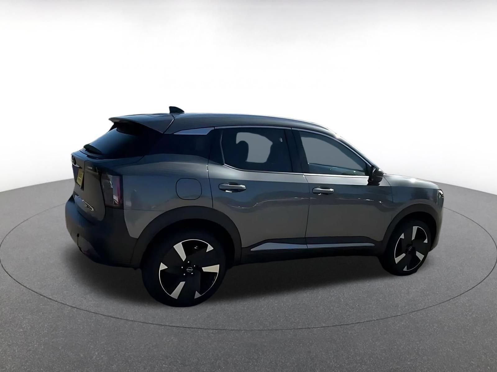 Thumbnail: 2026 Nissan Kicks - 14