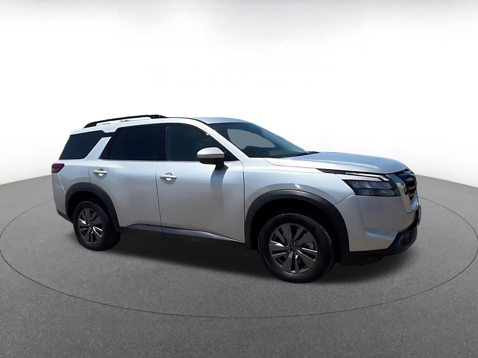 Thumbnail: 2025 Nissan Pathfinder - 2