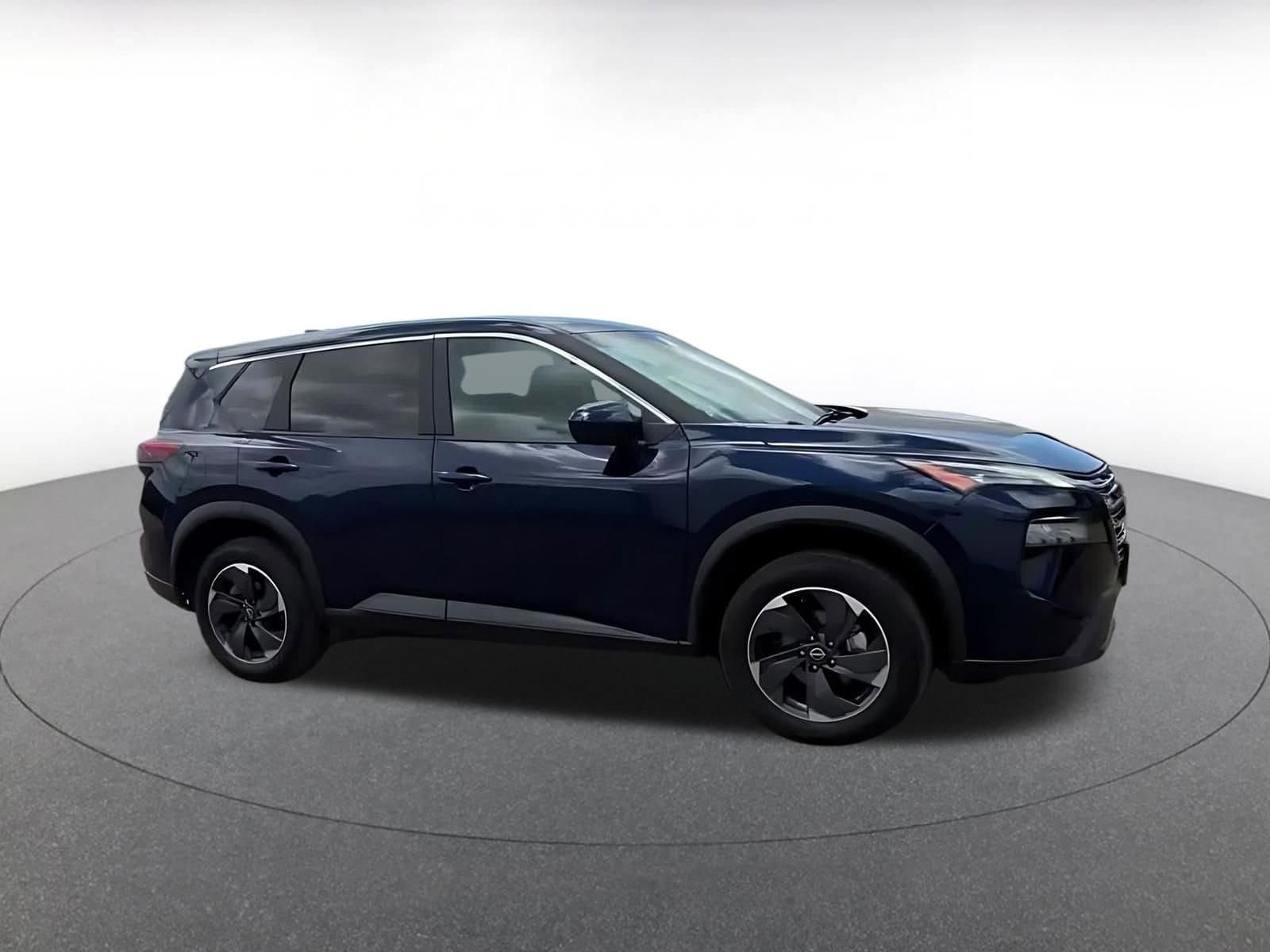 Thumbnail: 2025 Nissan Rogue - 2