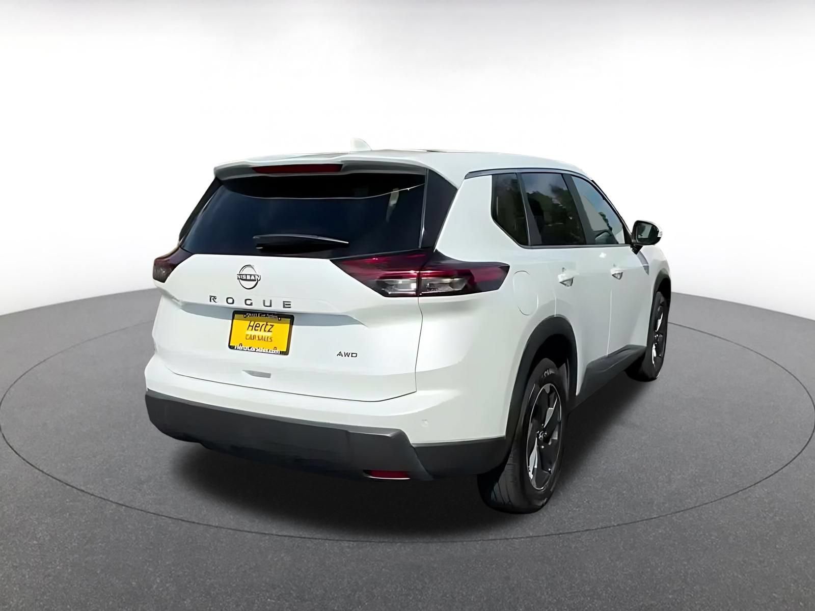 Thumbnail: 2025 Nissan Rogue - 12