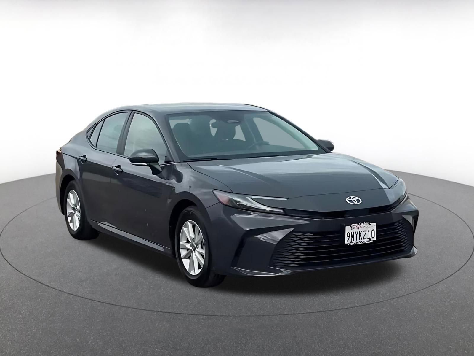 Thumbnail: 2025 Toyota Camry - 3
