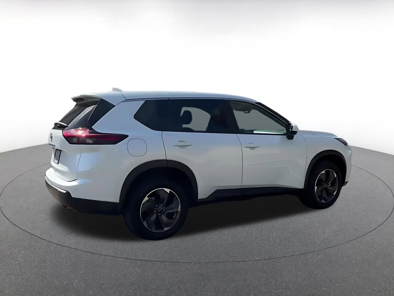 Thumbnail: 2025 Nissan Rogue - 14