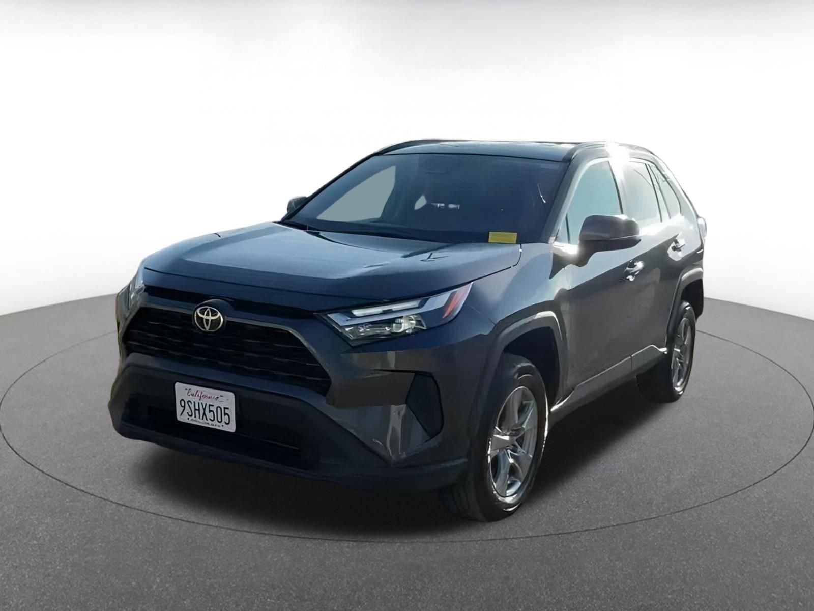 Thumbnail: 2025 Toyota RAV4 - 7