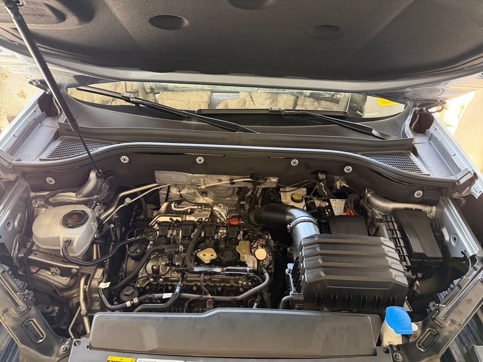 Thumbnail: 2025 Volkswagen Atlas - 32