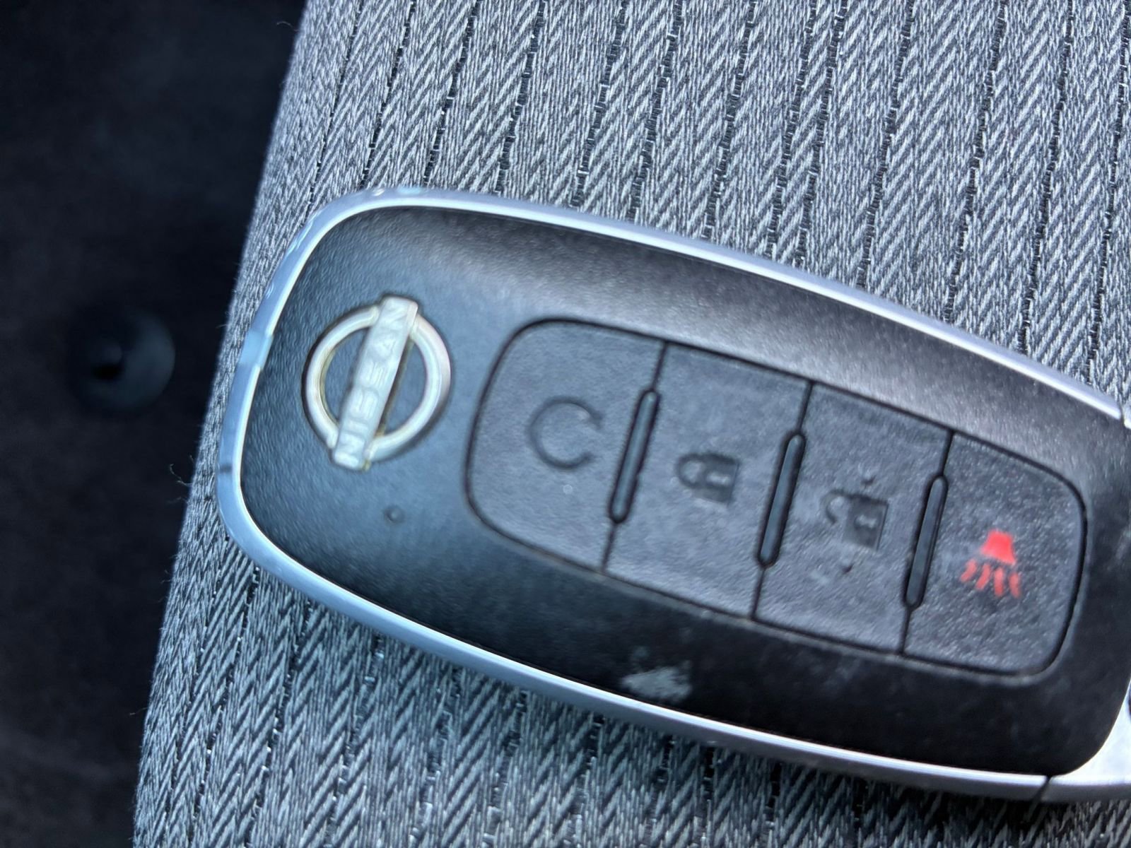 Thumbnail: 2023 Nissan Rogue - 25