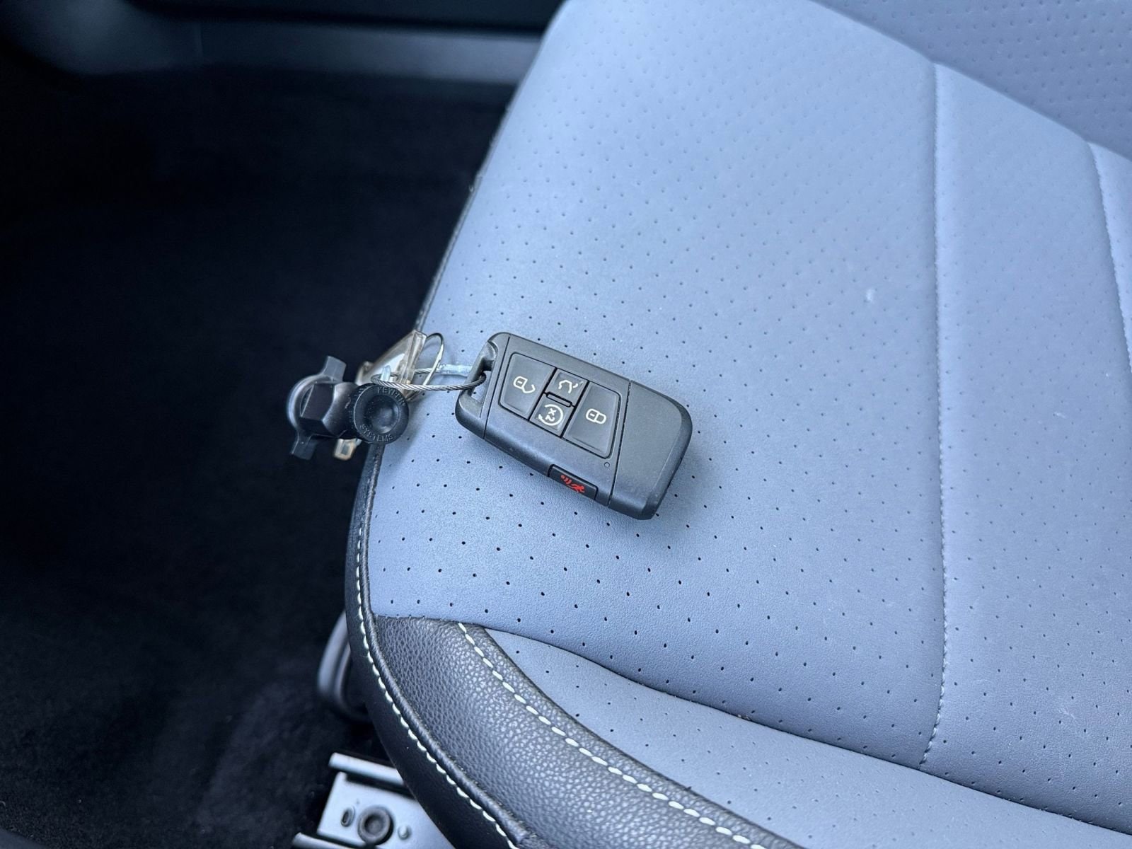 Thumbnail: 2025 Volkswagen Jetta - 22