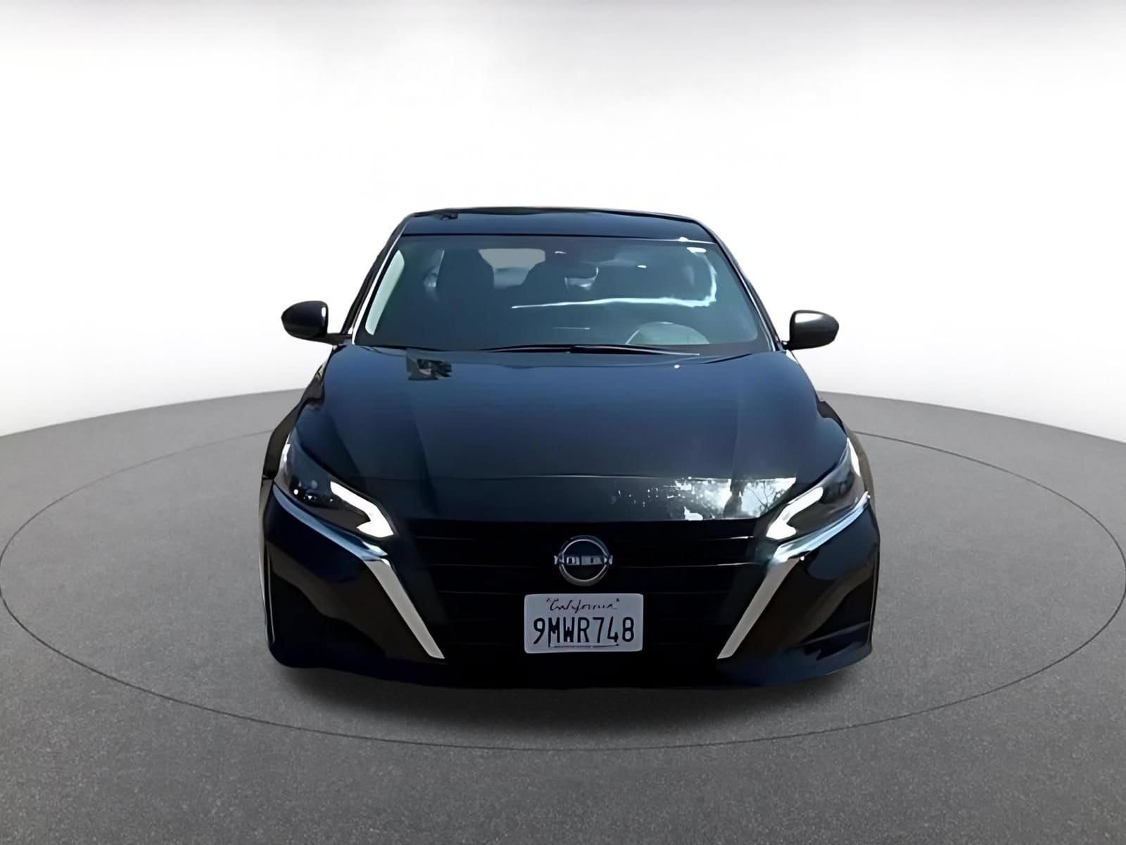 Thumbnail: 2025 Nissan Altima - 4
