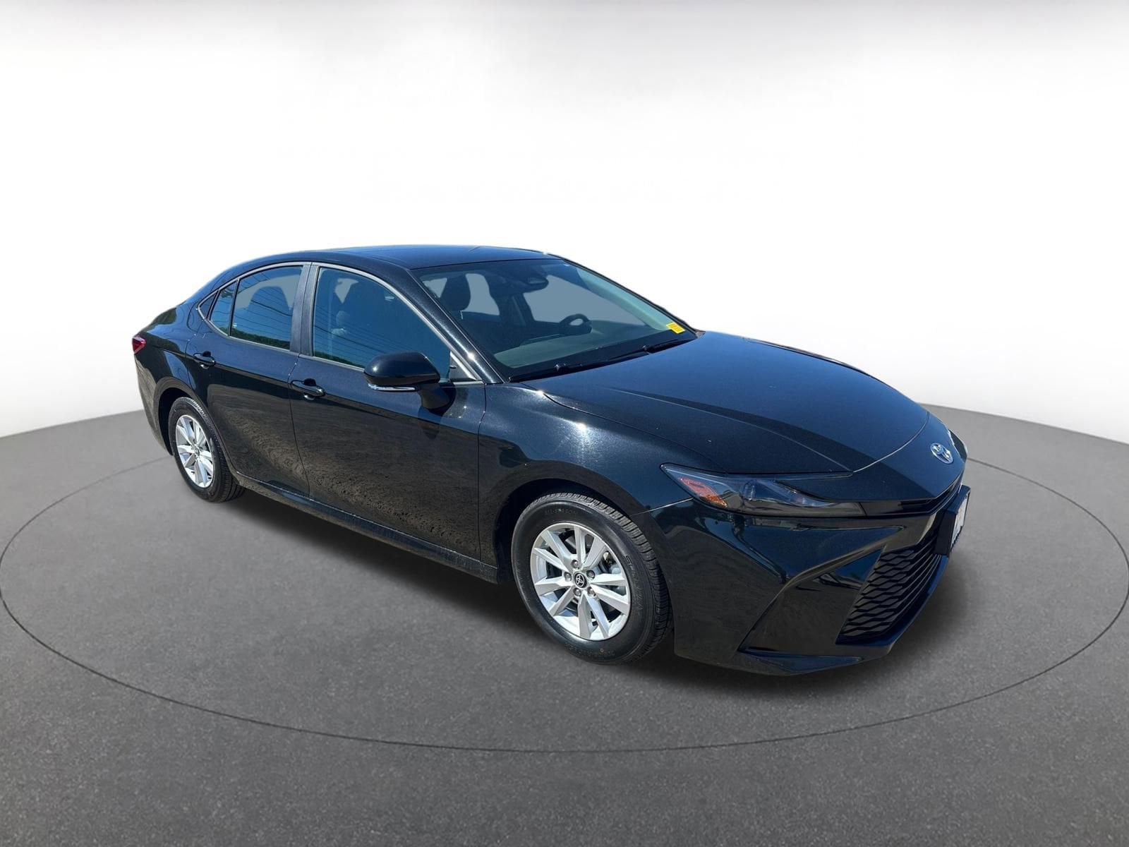 Thumbnail: 2025 Toyota Camry - 1