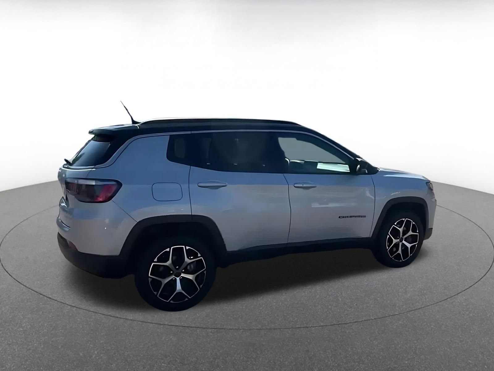Thumbnail: 2025 Jeep Compass - 11