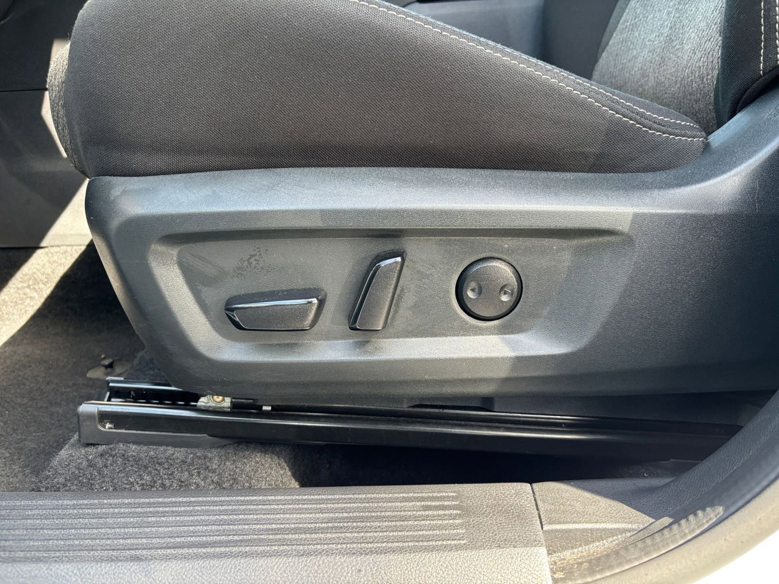 Thumbnail: 2025 Nissan Rogue - 22