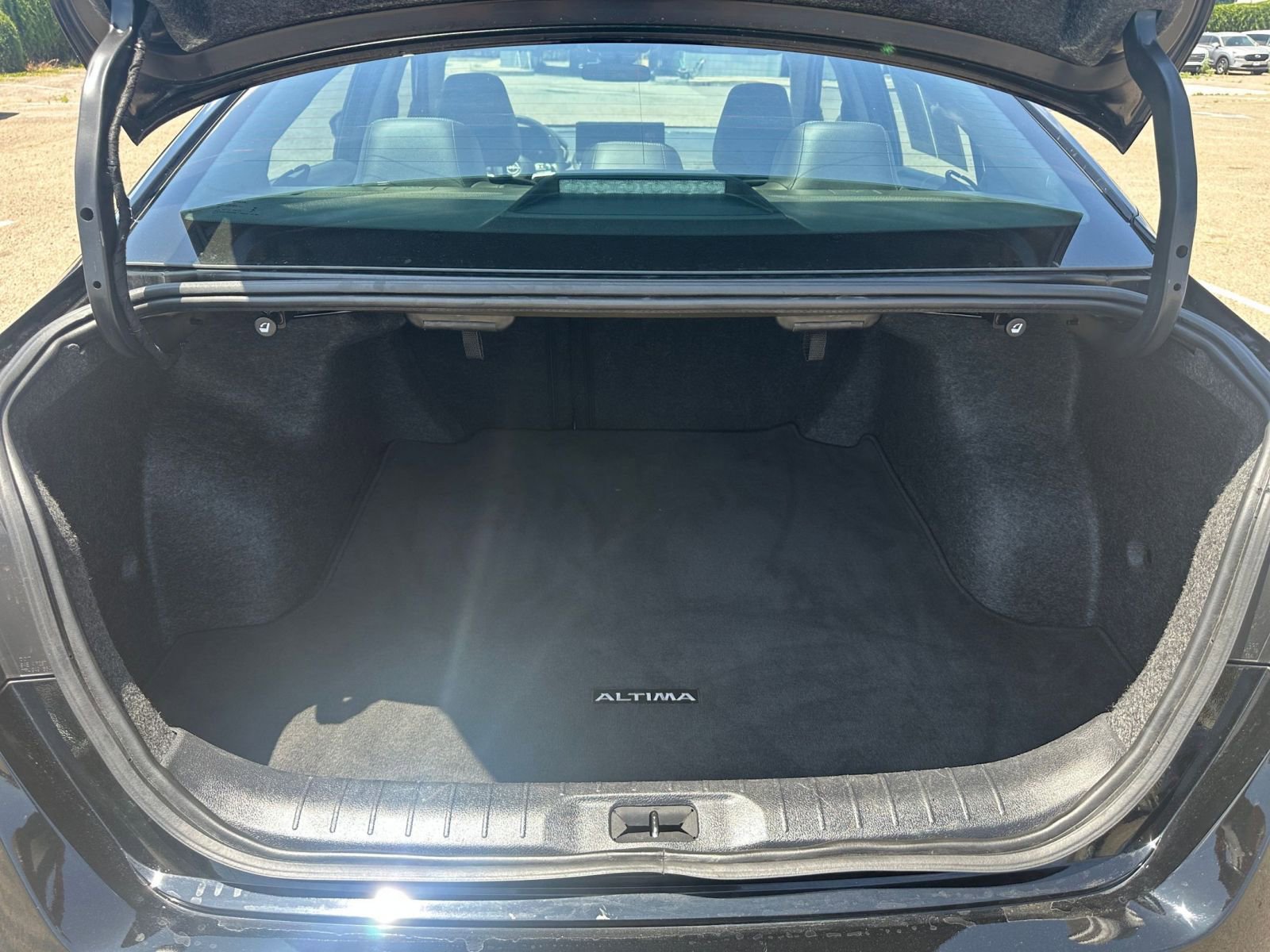 Thumbnail: 2024 Nissan Altima - 33