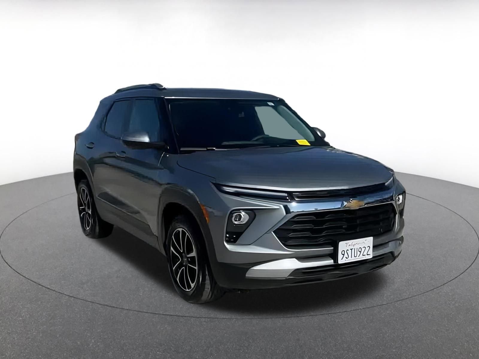 Thumbnail: 2025 Chevrolet TrailBlazer - 3