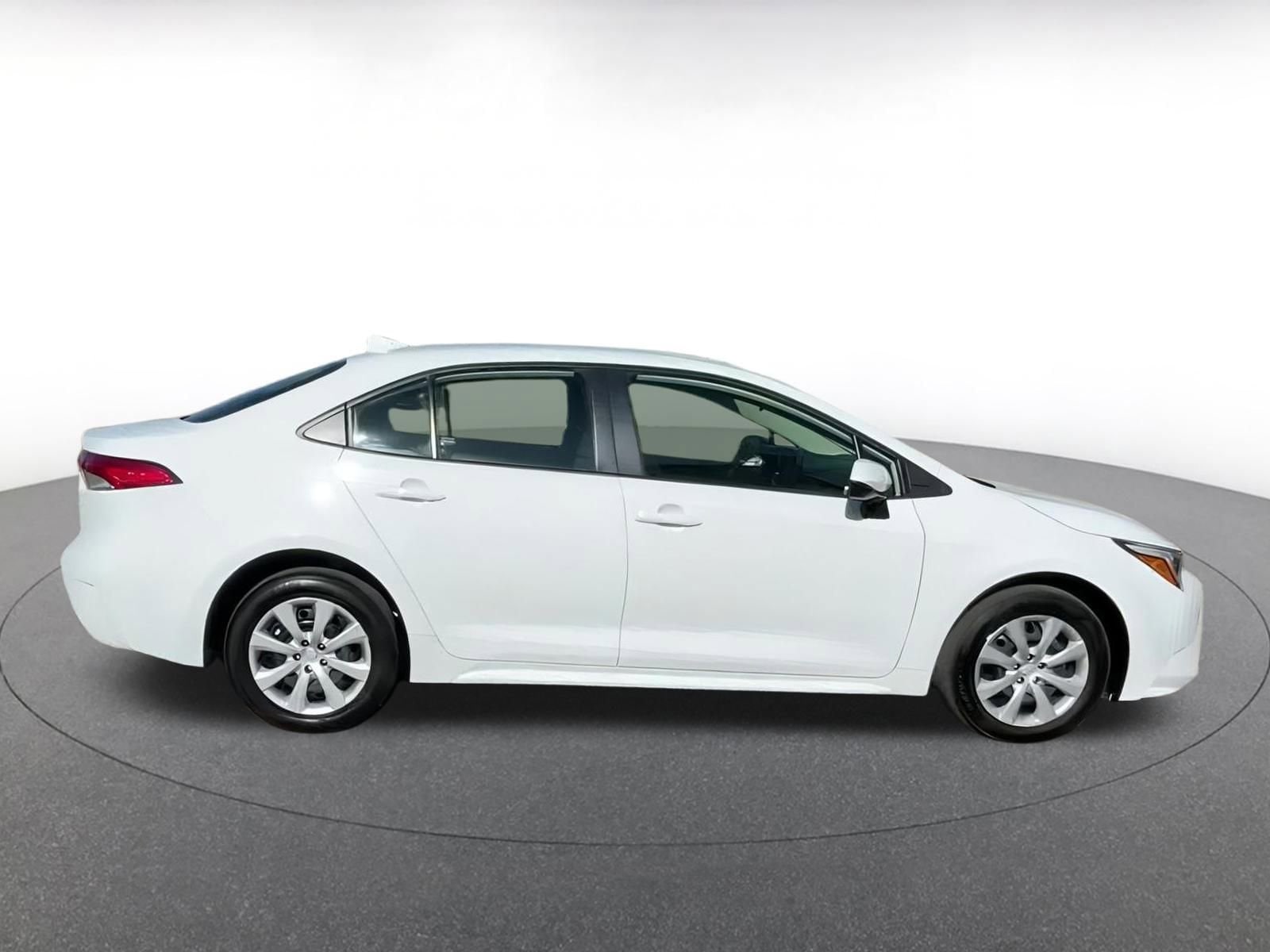 Thumbnail: 2025 Toyota Corolla - 15