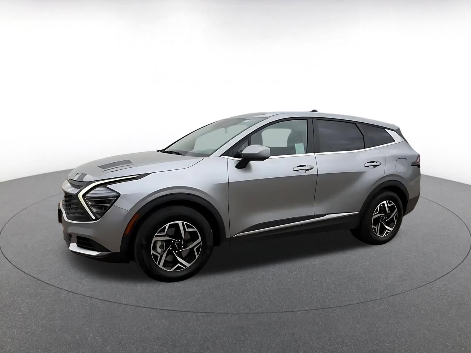 Thumbnail: 2025 Kia Sportage - 8