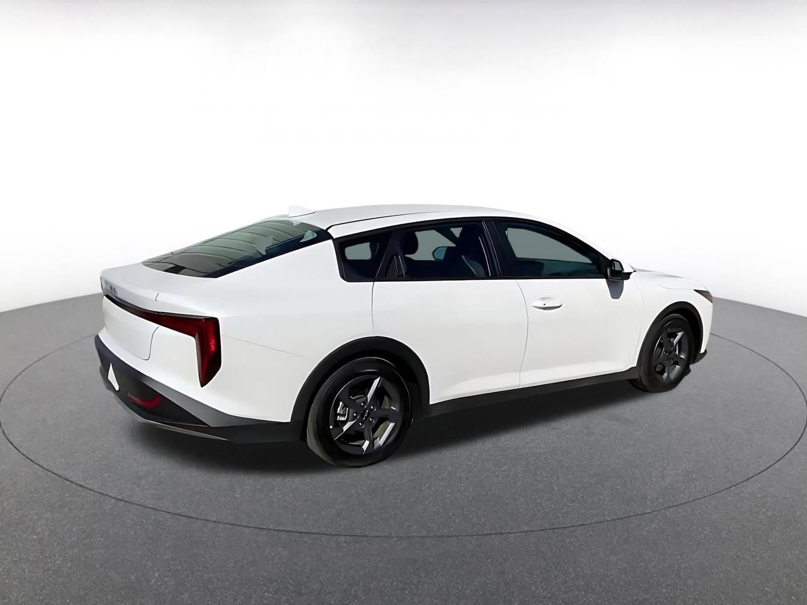 Thumbnail: 2025 Kia K4 - 12