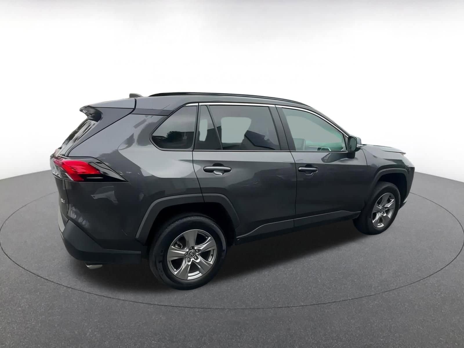 Thumbnail: 2025 Toyota RAV4 - 15