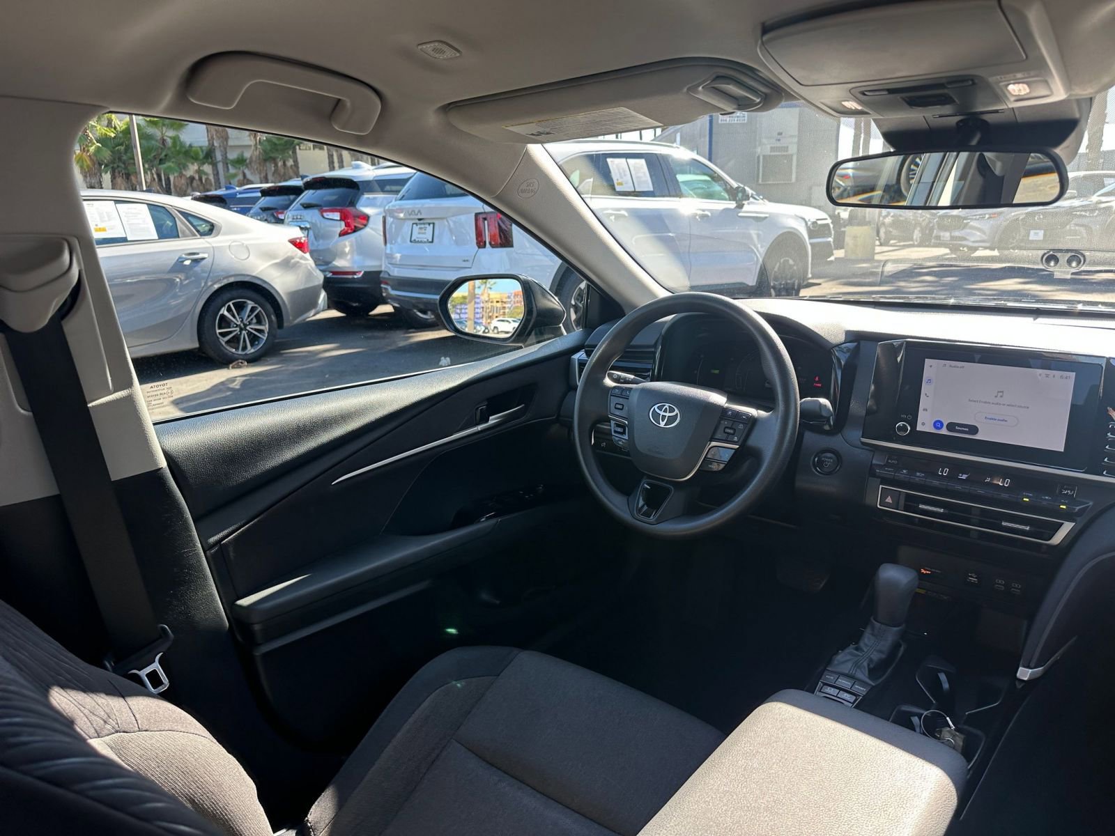 Thumbnail: 2025 Toyota Camry - 33