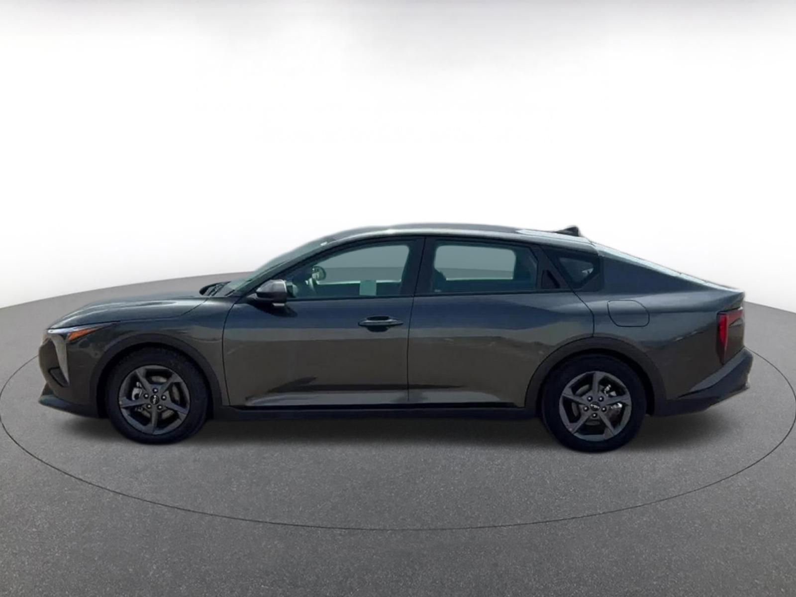Thumbnail: 2025 Kia K4 - 9