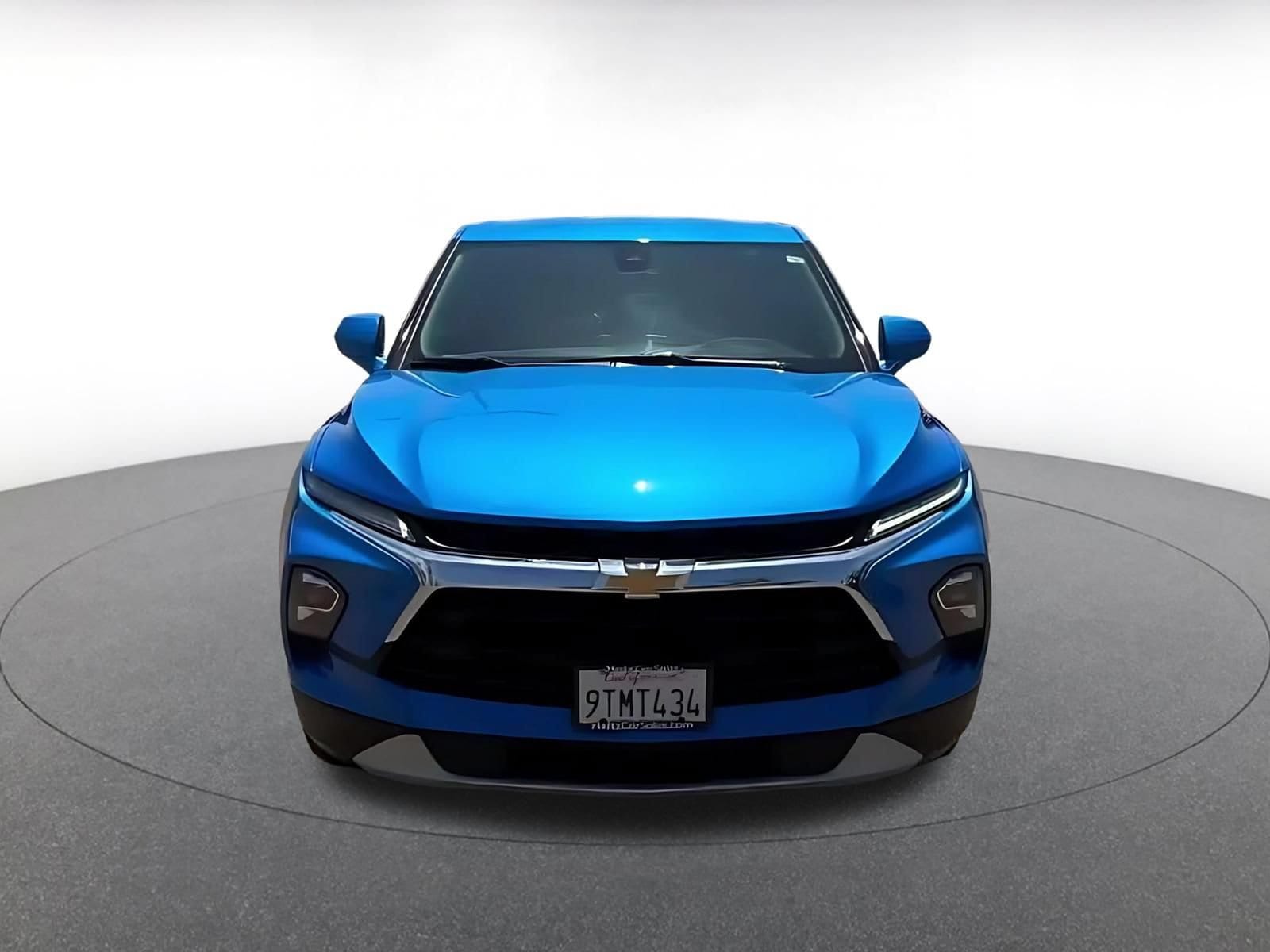 Thumbnail: 2026 Chevrolet Blazer - 3