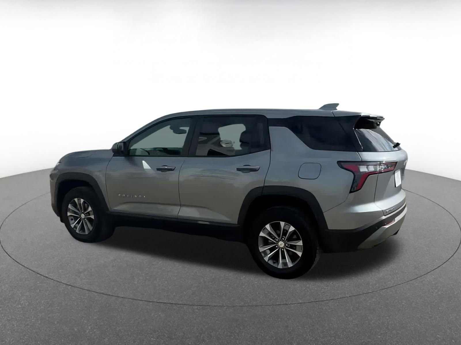 Thumbnail: 2025 Chevrolet Equinox - 10