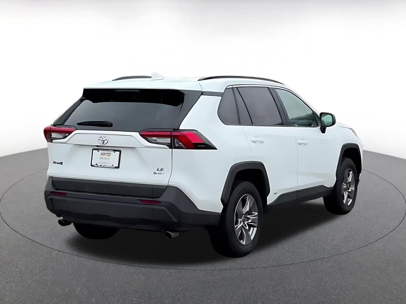 Thumbnail: 2025 Toyota RAV4 - 14