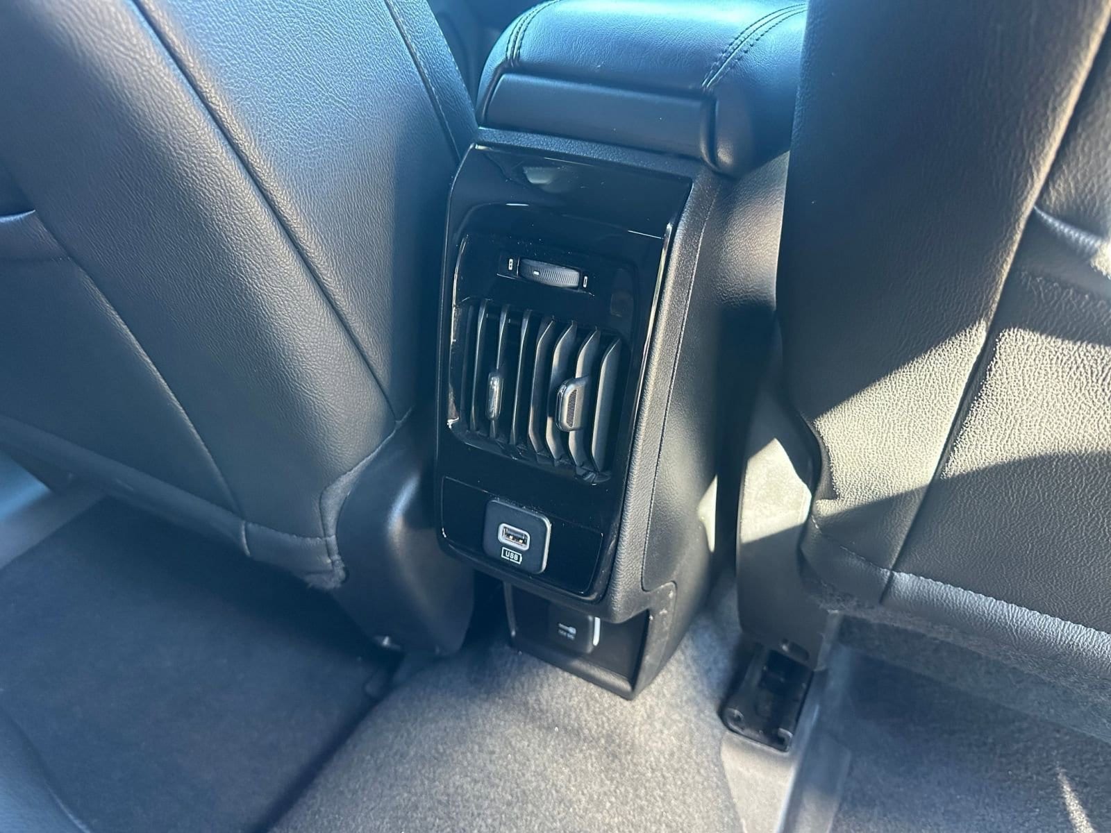 Thumbnail: 2025 Jeep Compass - 23