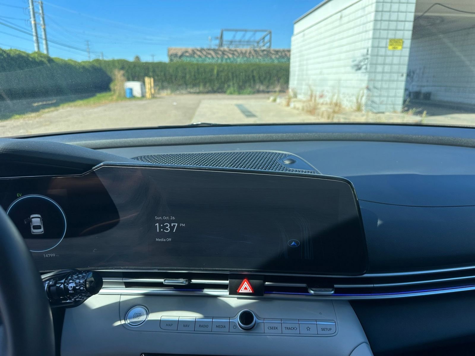 Thumbnail: 2025 Hyundai Elantra - 18