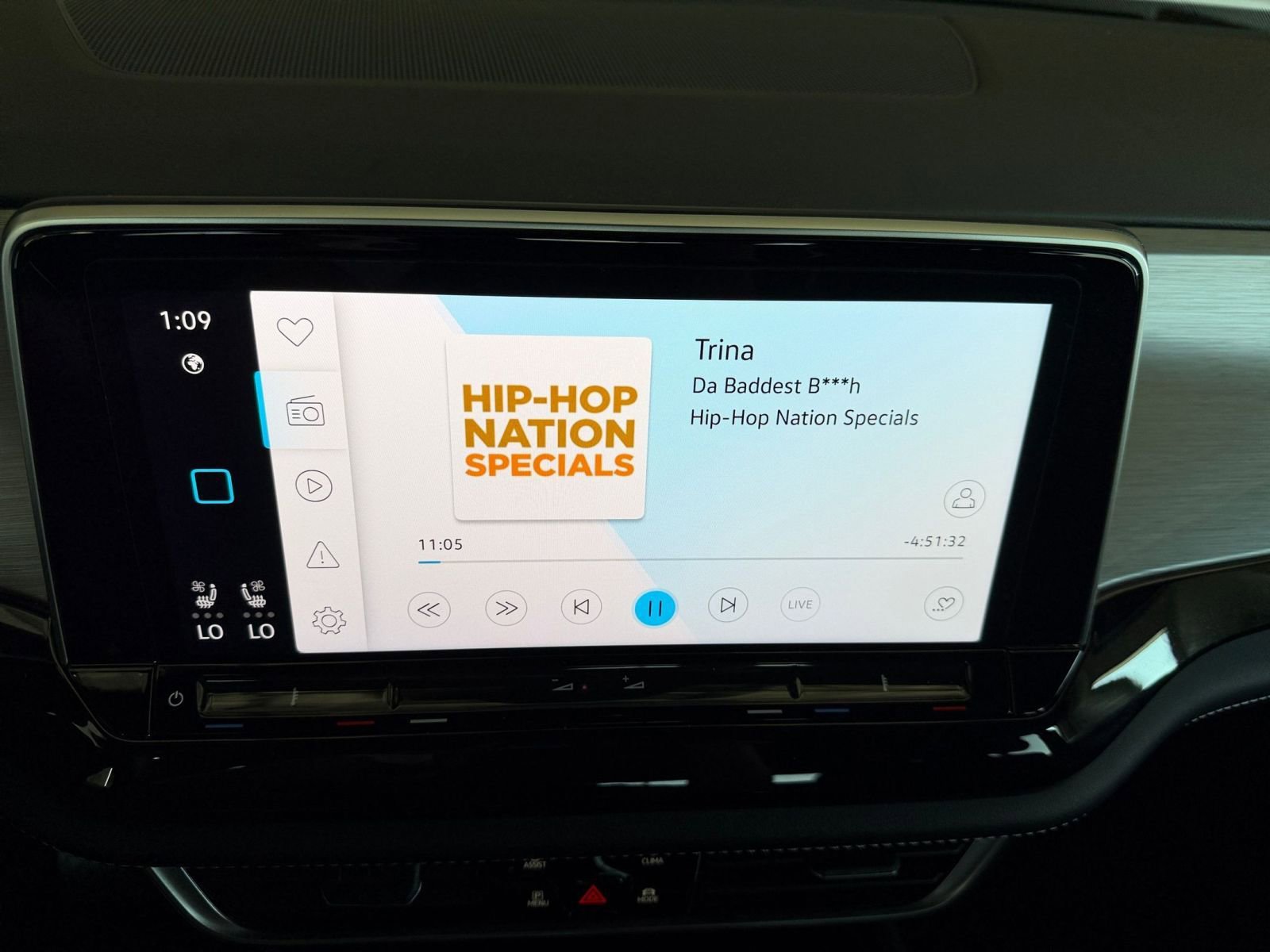 Thumbnail: 2025 Volkswagen Atlas - 21