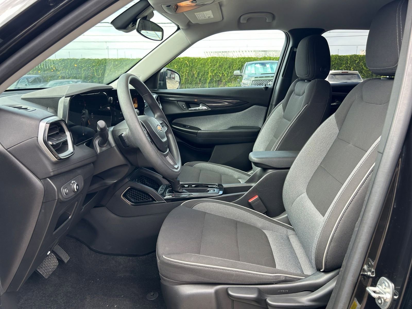 Thumbnail: 2024 Chevrolet TrailBlazer - 24
