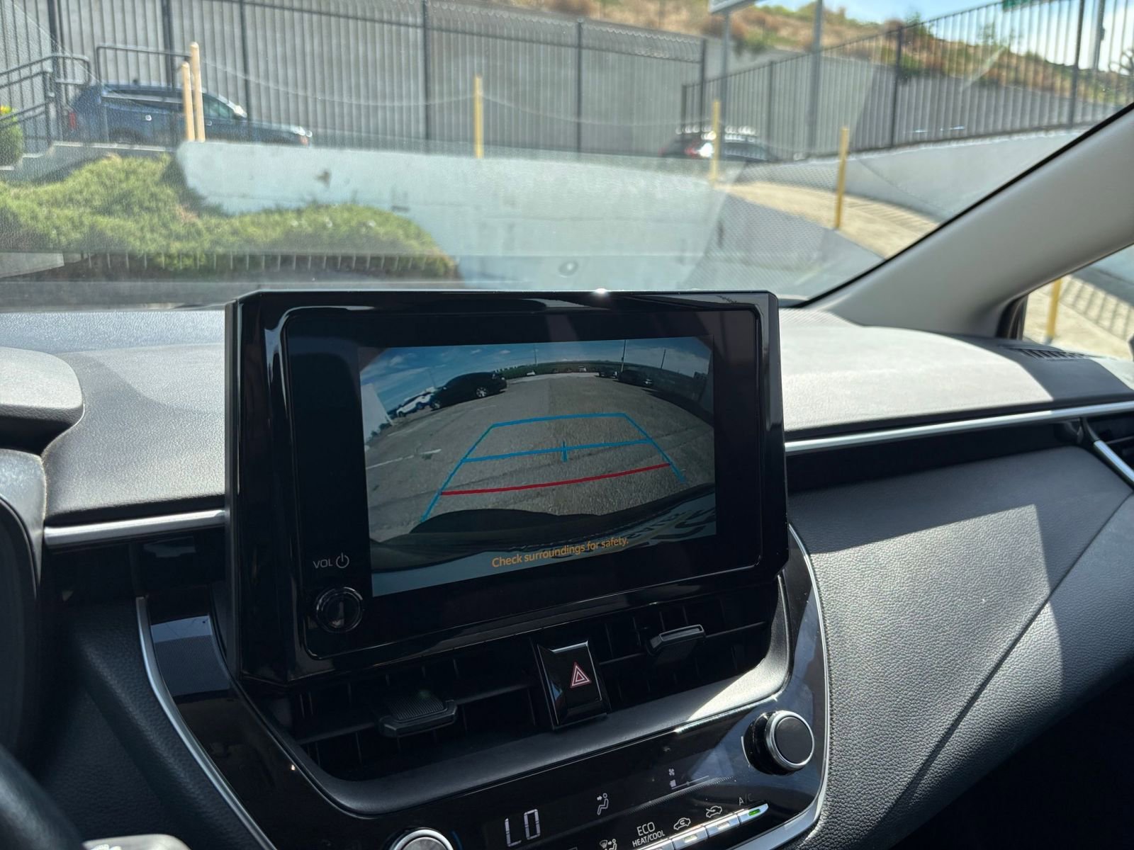 Thumbnail: 2025 Toyota Corolla - 22