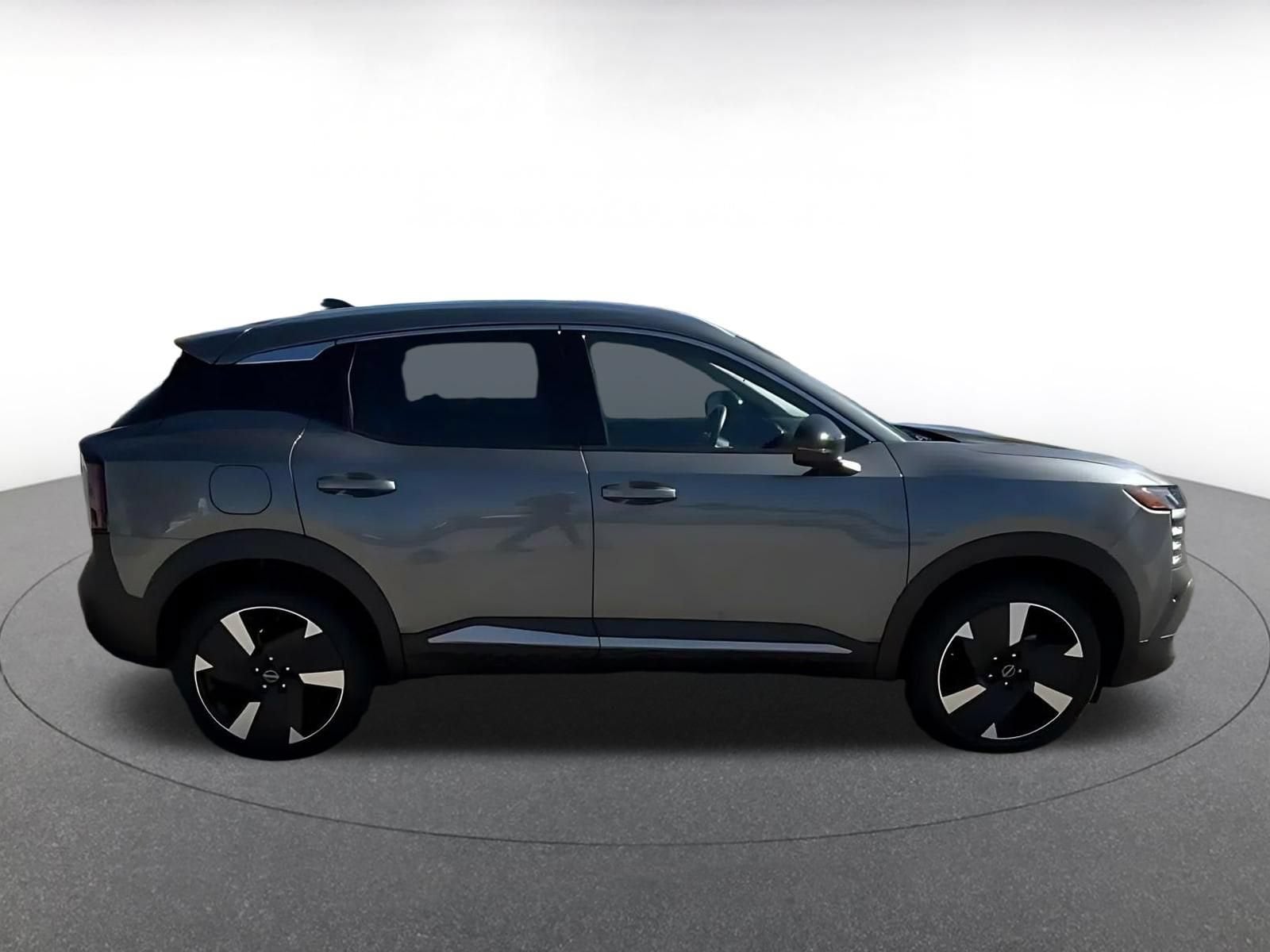 Thumbnail: 2026 Nissan Kicks - 15
