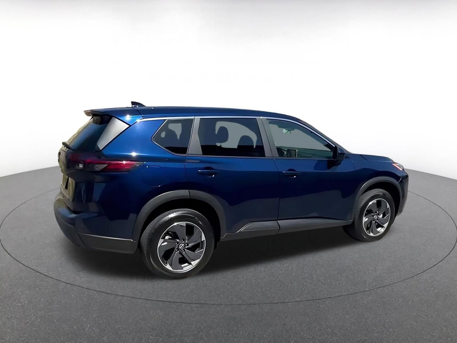Thumbnail: 2025 Nissan Rogue - 14