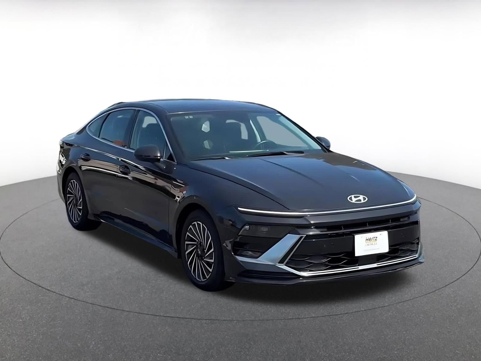 Thumbnail: 2025 Hyundai Sonata - 3