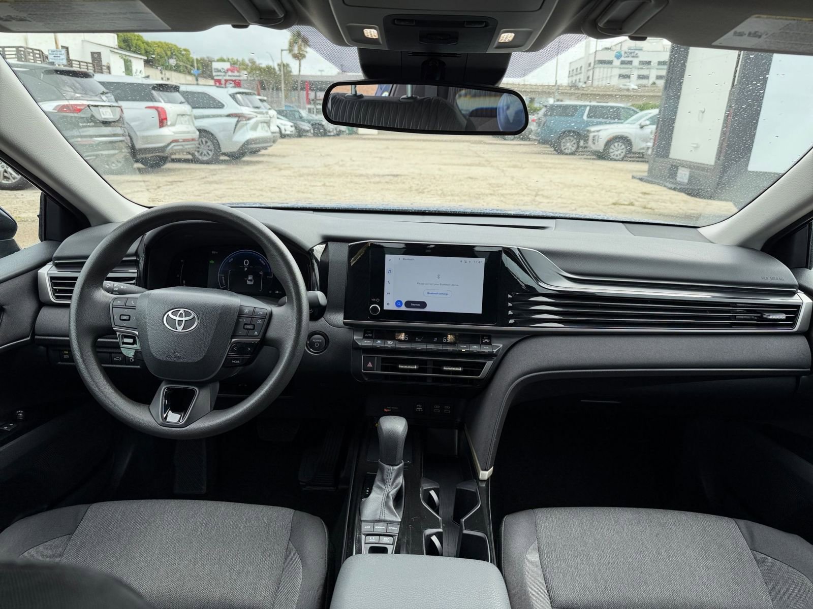 Thumbnail: 2025 Toyota Camry - 32