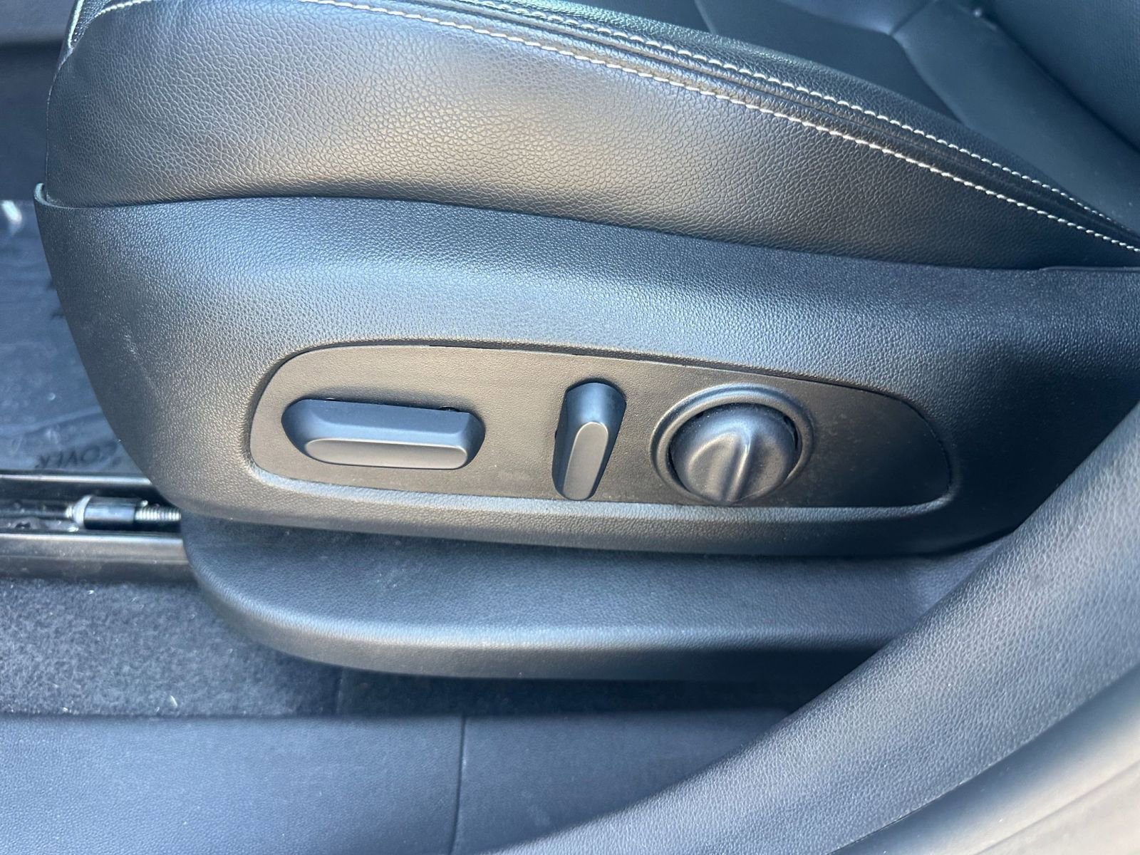 Thumbnail: 2024 GMC Terrain - 23