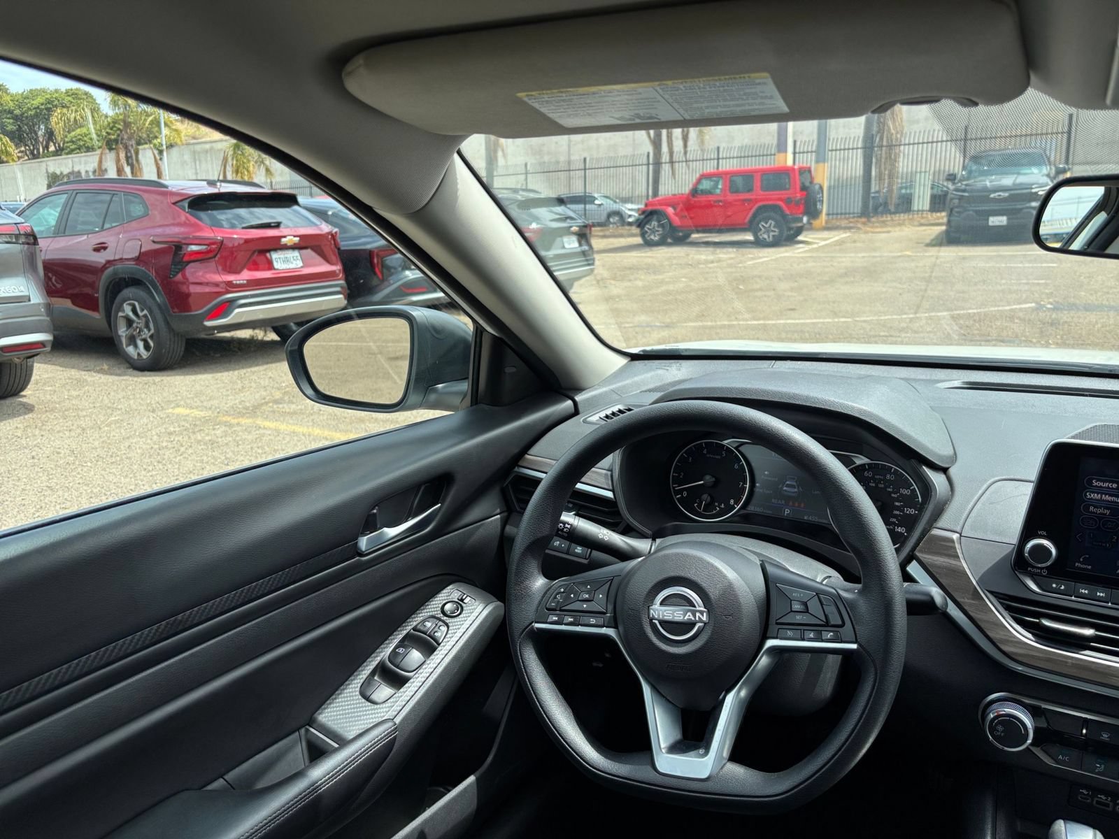 Thumbnail: 2025 Nissan Altima - 29