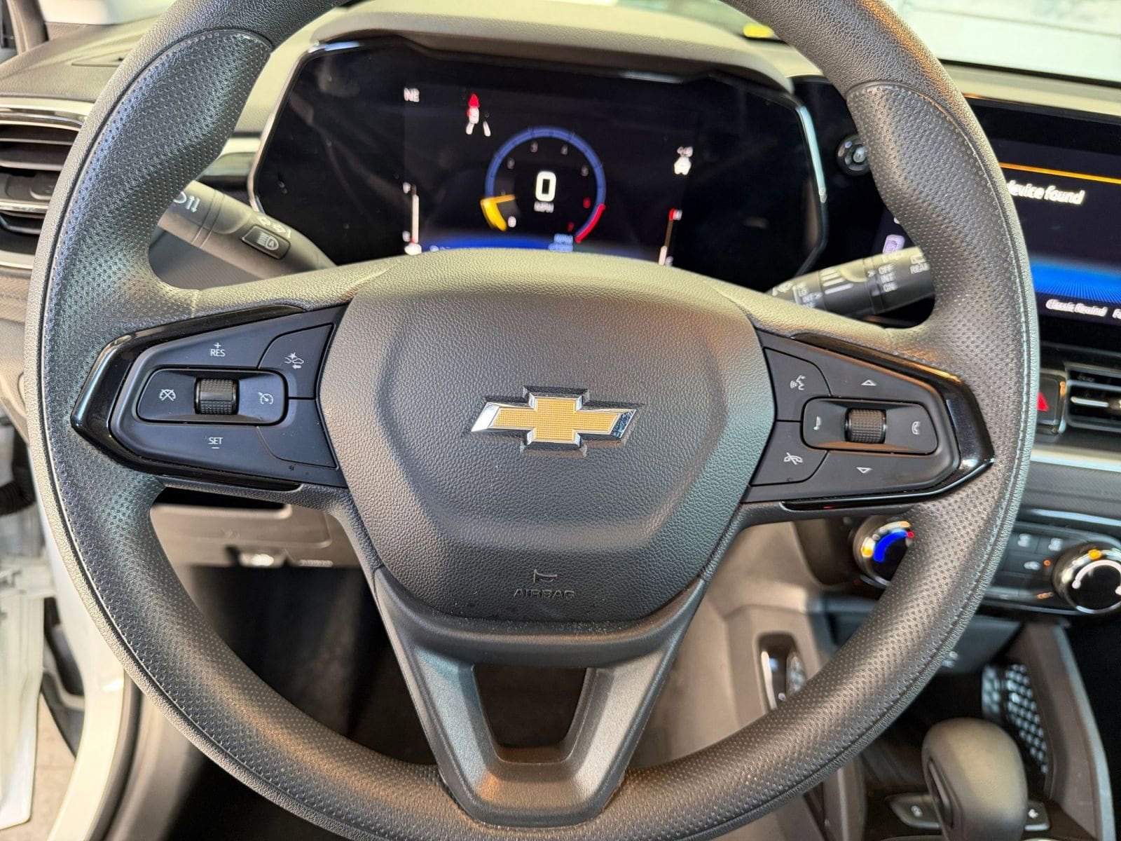 Thumbnail: 2025 Chevrolet TrailBlazer - 25