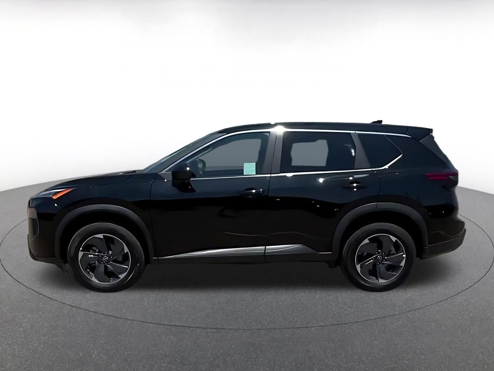 Thumbnail: 2025 Nissan Rogue - 8